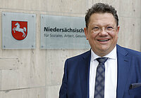 Foto Minister Dr. Philippi
